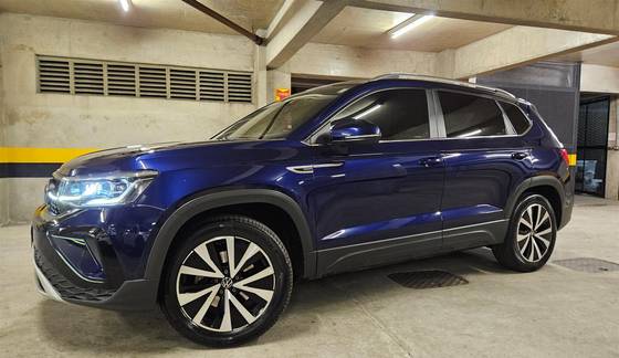 VOLKSWAGEN TAOS 1.4 250 TSI TOTAL FLEX HIGHLINE AUTOMÁTICO VOLKSWAGEN TAOS 1.4 250 TSI TOTAL FLEX HIGHLINE AUTOMÁTICO